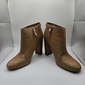 Sam Edelman Side Zip Booties/shoes W/ 4 Inch Chunky Heel. Caramel Leather. 8.5